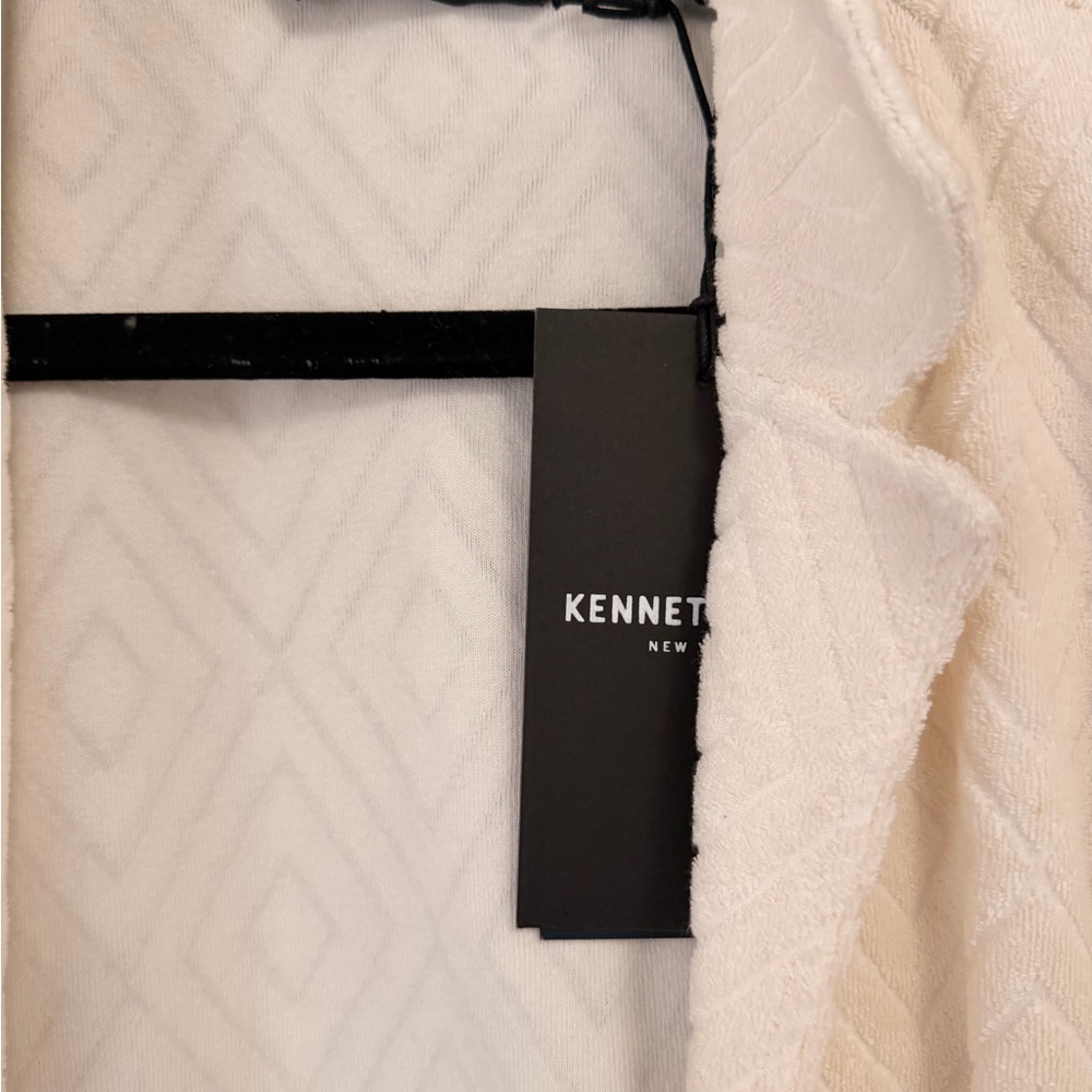 Kenneth Cole Off-White Textured Jacket